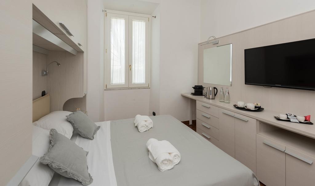Andenis Luxury House Hotell Rom Exteriör bild