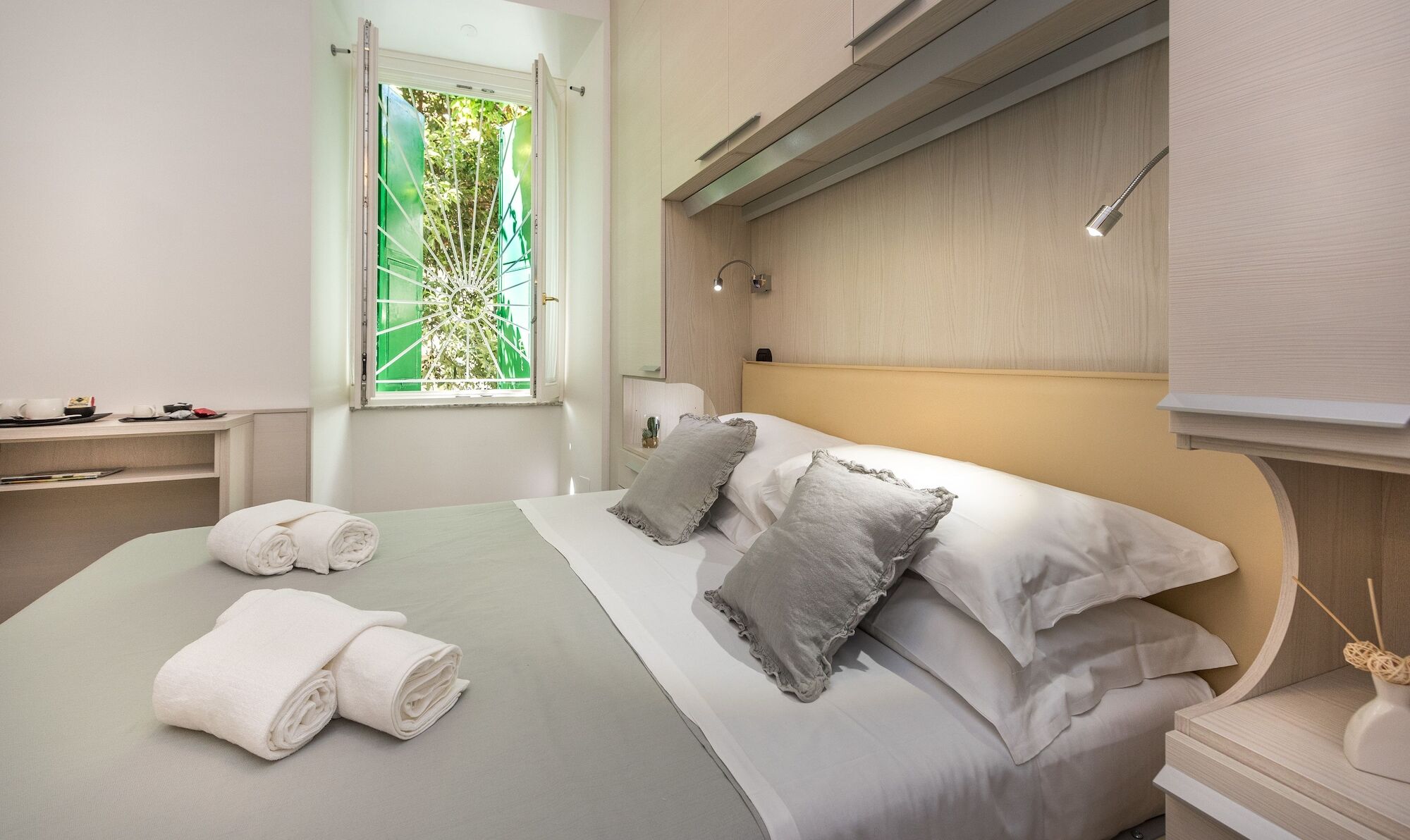 Andenis Luxury House Hotell Rom Exteriör bild